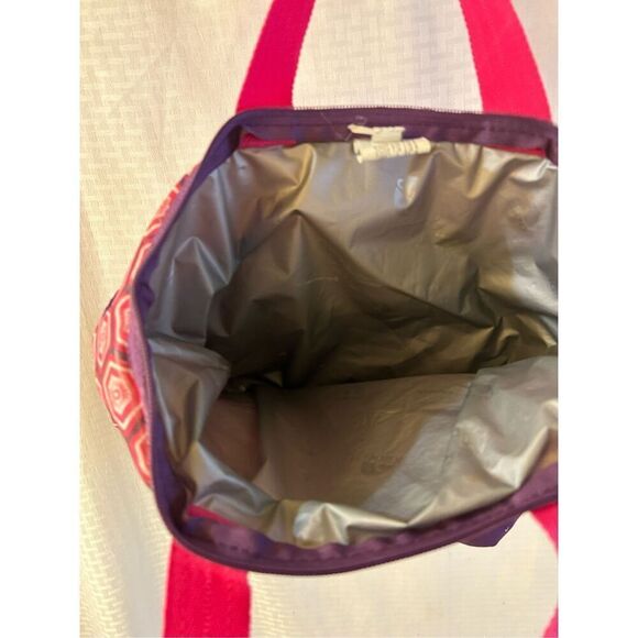 Igloo insulated lunch tote pink 14"x10" geometric bag - Picture 3 of 8
